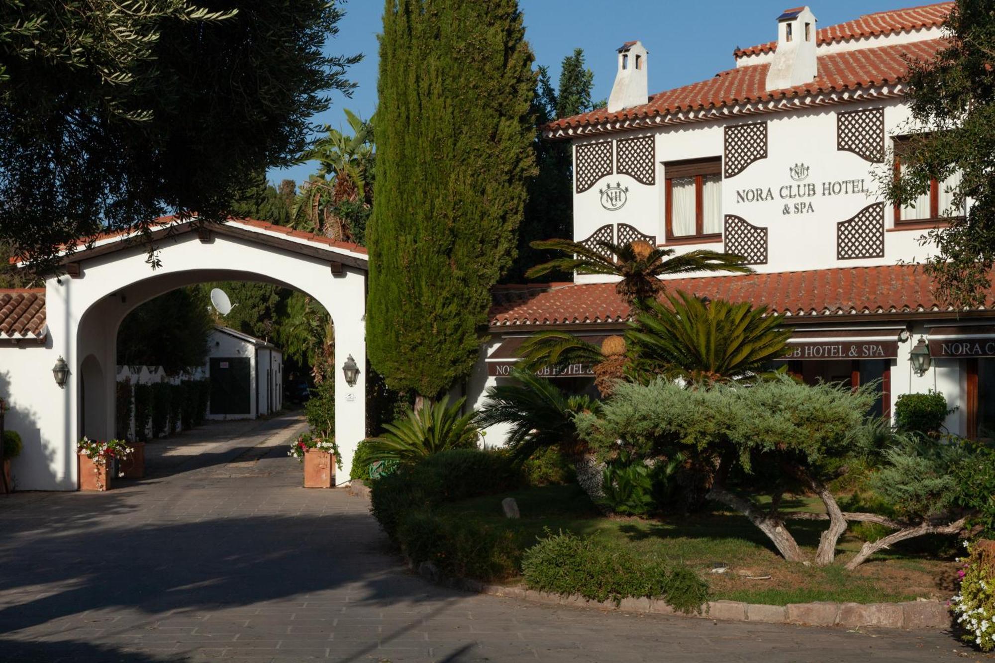 Nora Club Hotel & Spa Pula Esterno foto