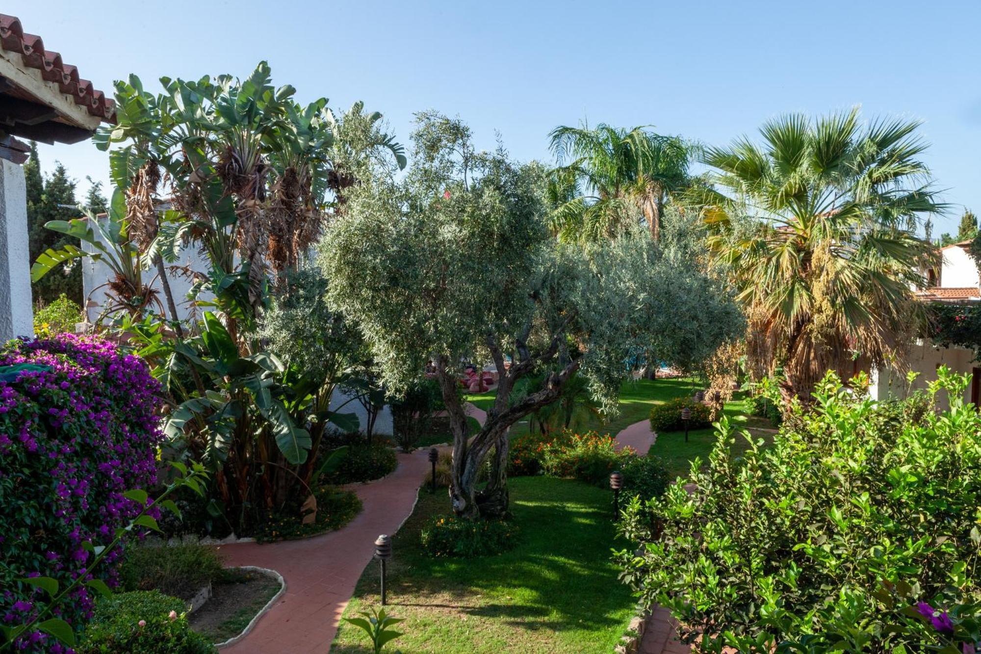 Nora Club Hotel & Spa Pula Esterno foto