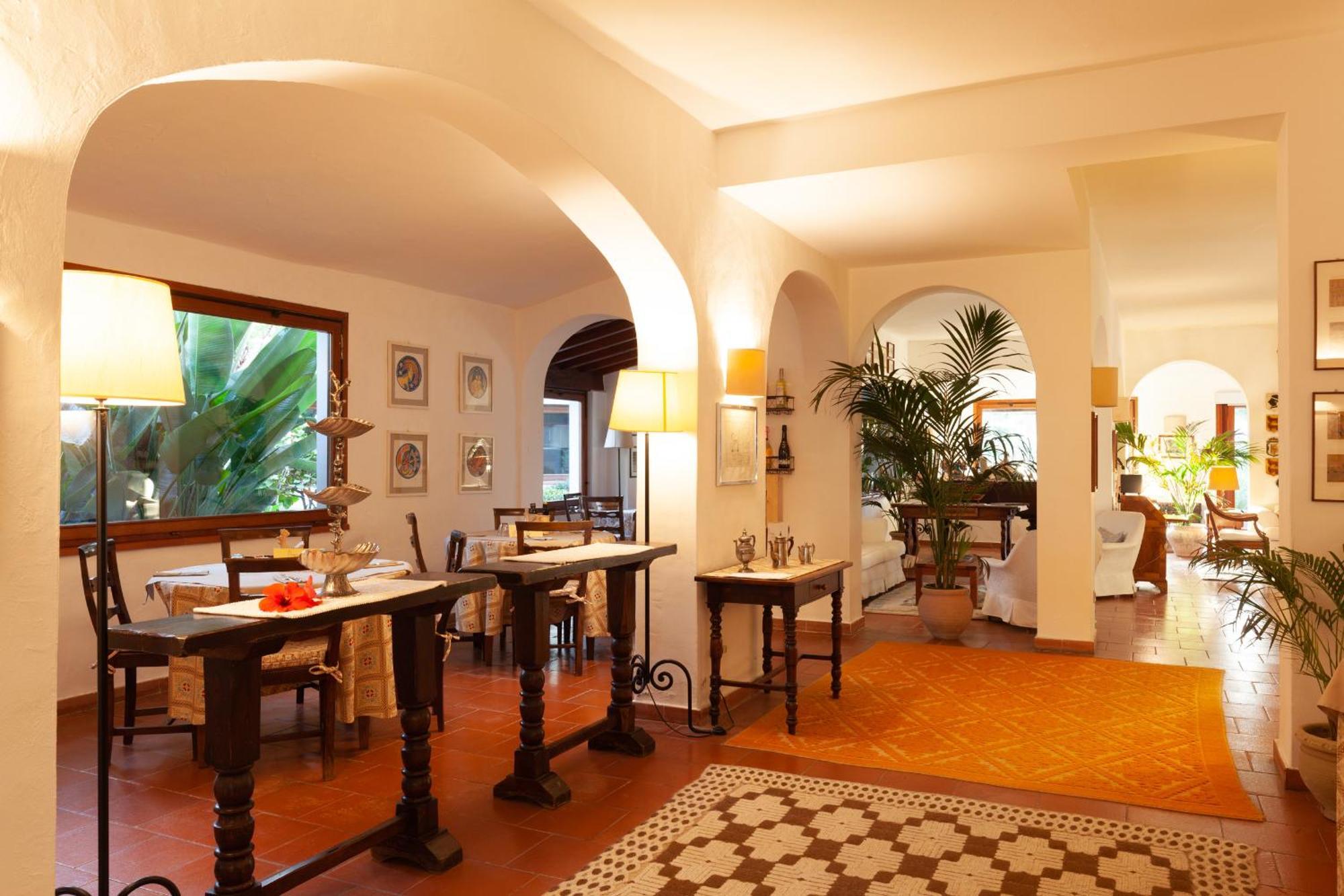 Nora Club Hotel & Spa Pula Esterno foto