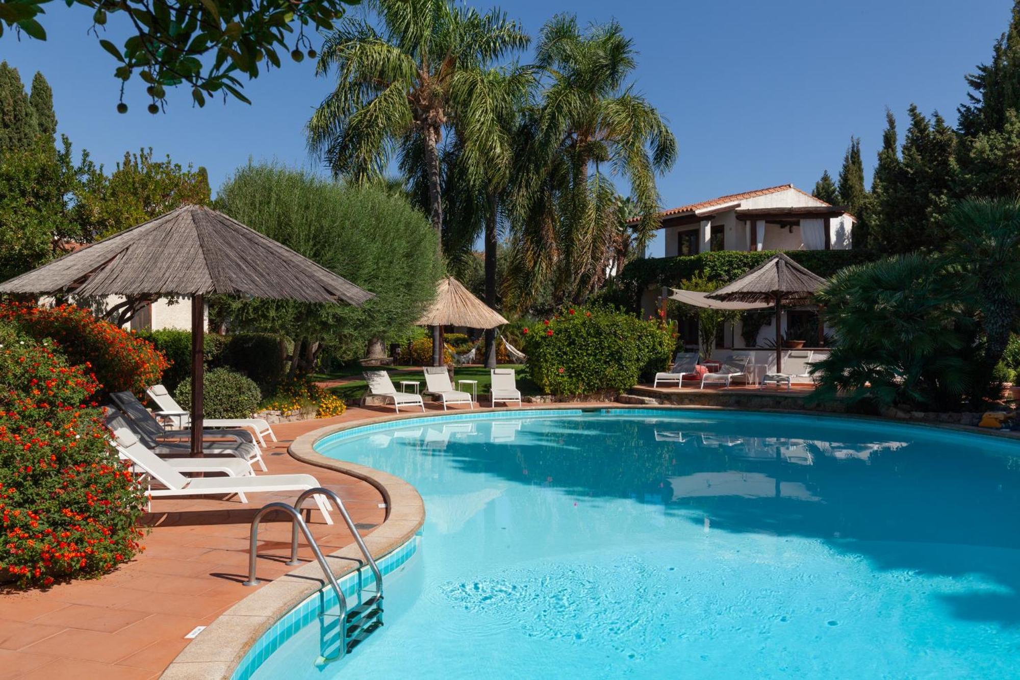 Nora Club Hotel & Spa Pula Esterno foto
