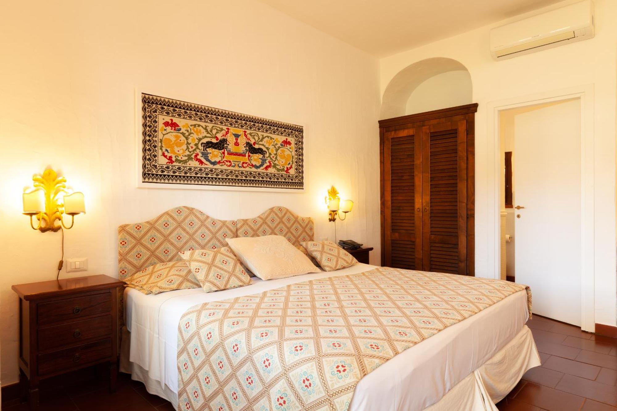 Nora Club Hotel & Spa Pula Esterno foto